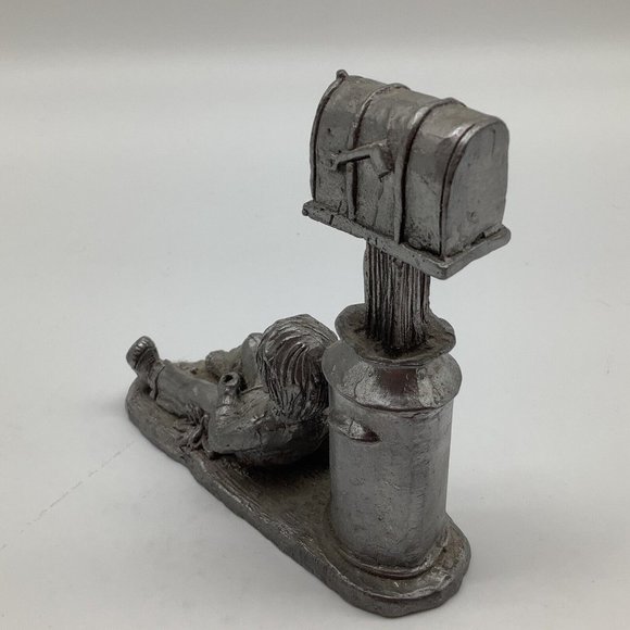 Michael Ritter Vintage Pewter Boy at Mailbox - Picture 6 of 12